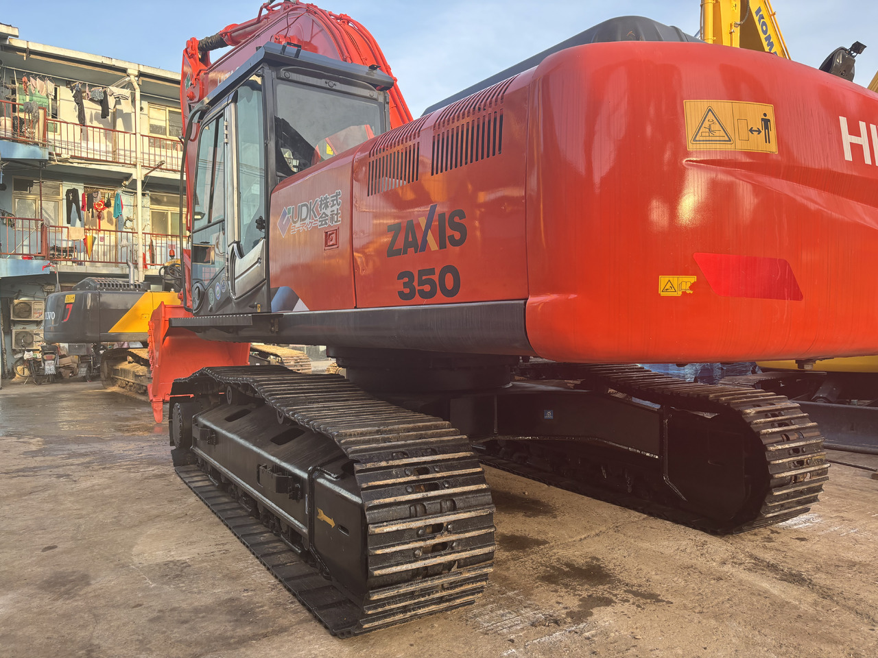 Hitachi ZX350 Used Excavator Hitachi 35 ton Secondhand Crawler Excavators Zx60 zx70 Zx120 Zx130 zx210 zx240 Zx300 zx850 - Pelle sur chenille: photos 5 Hitachi ZX350 Used Excavator Hitachi 35 ton Secondhand Crawler Excavators Zx60 zx70 Zx120 Zx130 zx210 zx240 Zx300 zx850 - Pelle sur chenille: photos 5
