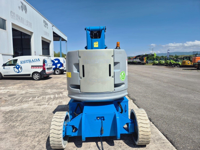 Genie Z-34/22N - Nacelle: photos 4 Genie Z-34/22N - Nacelle: photos 4