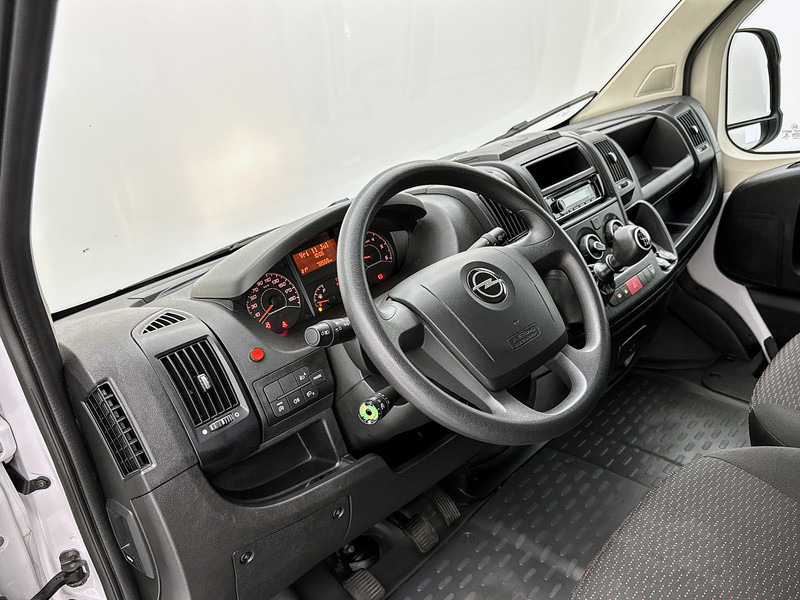 Opel Movano 2.2D Financial lease 140pk Bakwagen met Laadklep Achteruitrijcamera Cruise Control Meubelbak - Fourgon grand volume: photos 5 Opel Movano 2.2D Financial lease 140pk Bakwagen met Laadklep Achteruitrijcamera Cruise Control Meubelbak - Fourgon grand volume: photos 5