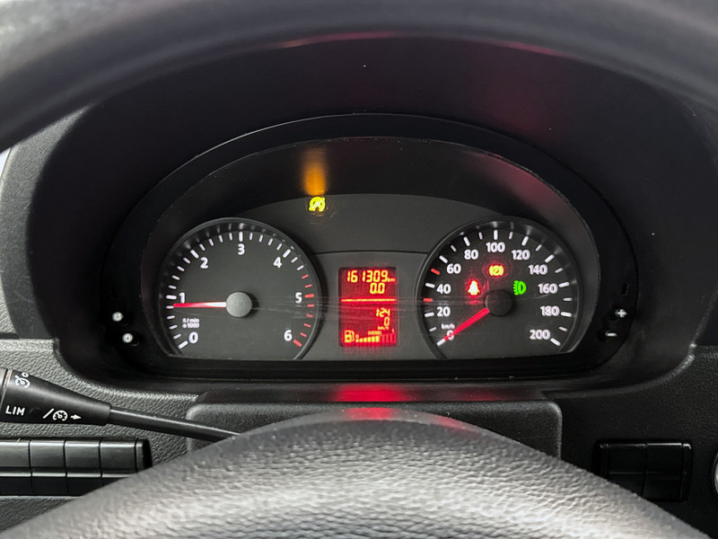 Volkswagen Crafter 35 2.0 TDI L1H1 2x schuifdeur Inrichting Lucht geveerde stoel Cruise control Airco - Fourgon utilitaire: photos 5 Volkswagen Crafter 35 2.0 TDI L1H1 2x schuifdeur Inrichting Lucht geveerde stoel Cruise control Airco - Fourgon utilitaire: photos 5