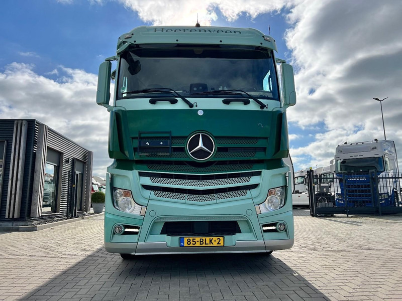 Mercedes-Benz Actros 2745 6x2 bakwagen Schuifzeilen - Camion à rideaux coulissants: photos 2 Mercedes-Benz Actros 2745 6x2 bakwagen Schuifzeilen - Camion à rideaux coulissants: photos 2