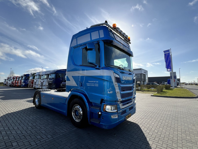 Scania R450 NGS 4x2 Trekker PTO-Prep. / LED - Tracteur routier: photos 3 Scania R450 NGS 4x2 Trekker PTO-Prep. / LED - Tracteur routier: photos 3
