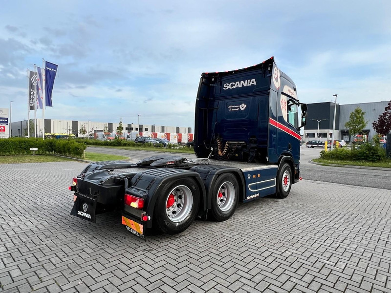Scania R520 V8 6x2 Trekker WB 295 / Hydraulic / Full Air / Double Boogie - Tracteur routier: photos 5 Scania R520 V8 6x2 Trekker WB 295 / Hydraulic / Full Air / Double Boogie - Tracteur routier: photos 5