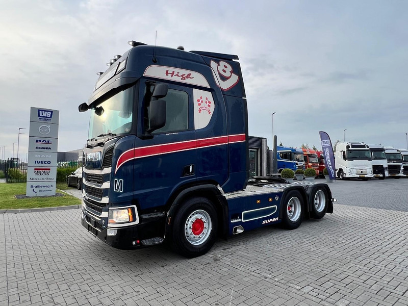 Scania R520 V8 6x2 Trekker WB 295 / Hydraulic / Full Air / Double Boogie - Tracteur routier: photos 1 Scania R520 V8 6x2 Trekker WB 295 / Hydraulic / Full Air / Double Boogie - Tracteur routier: photos 1