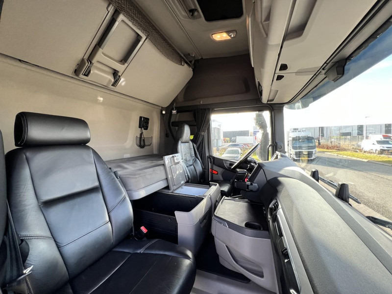 Tracteur routier Scania R540 6x2 NGS 6x2 Trekker Retarder / Highline / 572.222 km: photos 12