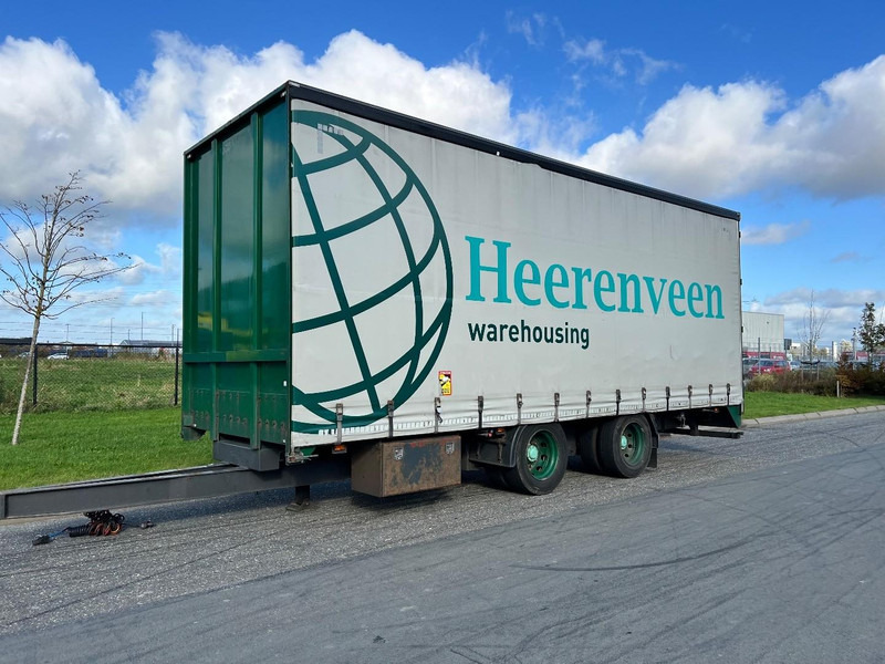 Vogelzang 2 - assige wipcar schuifzeil - Remorque rideaux coulissants: photos 1 Vogelzang 2 - assige wipcar schuifzeil - Remorque rideaux coulissants: photos 1