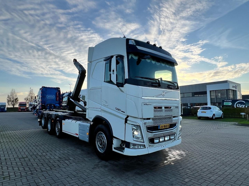 Volvo FH 500 8x2 Haakarm VDL Hooklift 21.000kg / Tridem - Camion ampliroll: photos 2 Volvo FH 500 8x2 Haakarm VDL Hooklift 21.000kg / Tridem - Camion ampliroll: photos 2