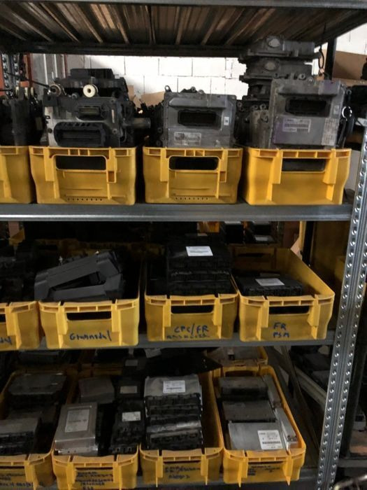 Calculator motor 20995620 Volvo FH12 truck - Bloc de gestion pour Camion: photos 1 Calculator motor 20995620 Volvo FH12 truck - Bloc de gestion pour Camion: photos 1