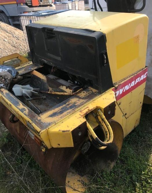 Compacteur Dynapac CC 122 DEUTZ Vand complet sau PIESE: photos 6 Compacteur Dynapac CC 122 DEUTZ Vand complet sau PIESE: photos 6