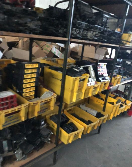 Mercedes-Benz actros MP 2 / MP 3 - Bloc de gestion pour Camion: photos 3 Mercedes-Benz actros MP 2 / MP 3 - Bloc de gestion pour Camion: photos 3