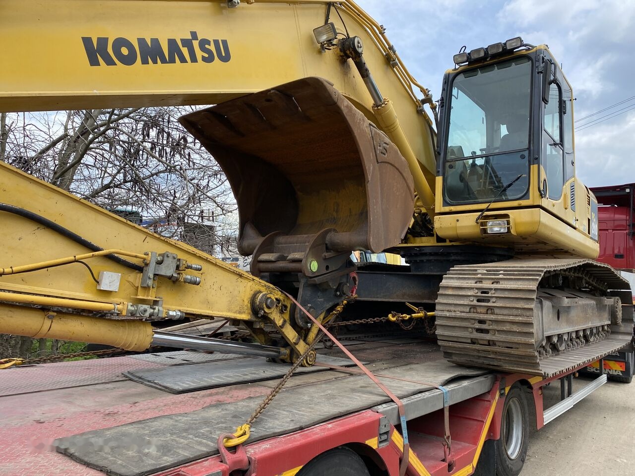 Din dezmembrari pentru KOMATSU PC210 -6 -8 -10 , second hand  Komatsu - Pièces de rechange pour Pelle: photos 5 Din dezmembrari pentru KOMATSU PC210 -6 -8 -10 , second hand  Komatsu - Pièces de rechange pour Pelle: photos 5