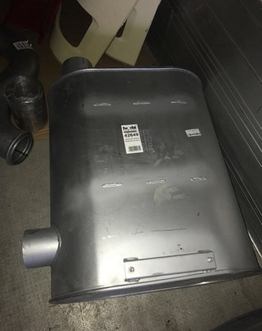 Renault DCI - Tube d'echappement pour Camion: photos 2 Renault DCI - Tube d'echappement pour Camion: photos 2