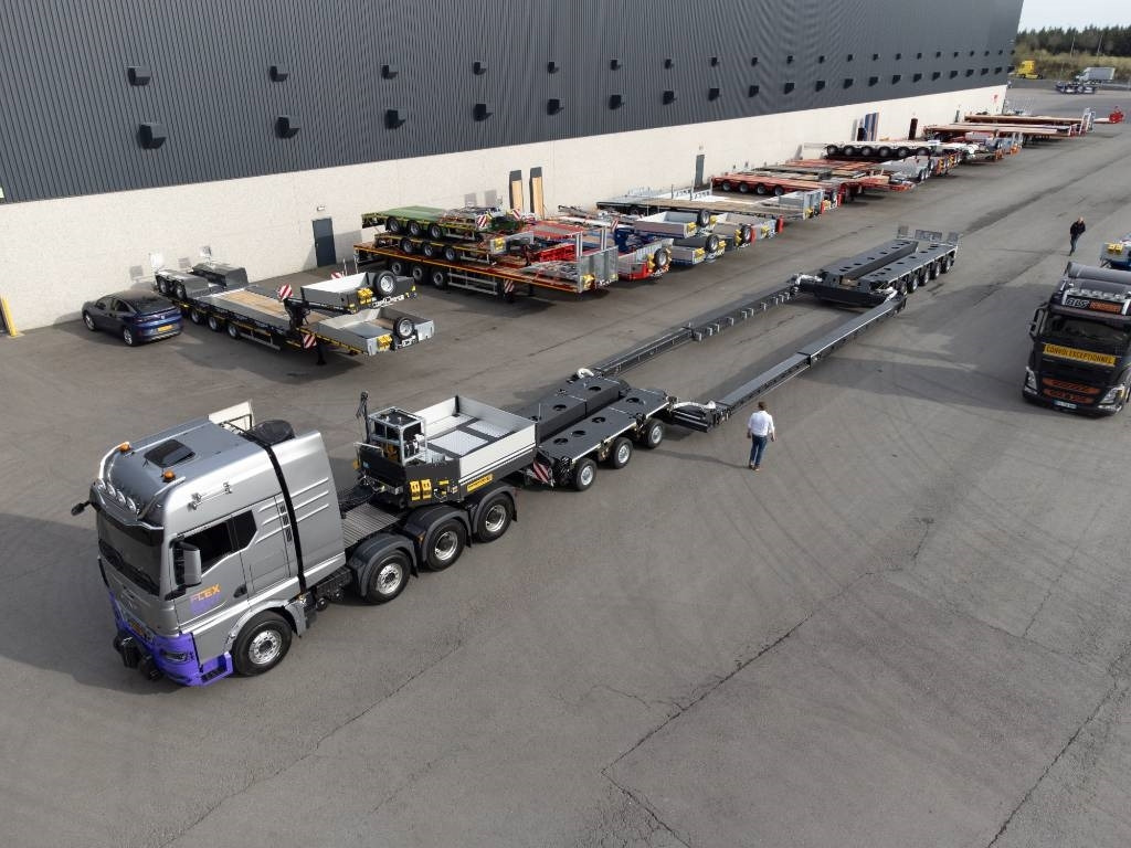 Faymonville CombiMAX - Semi-remorque surbaissé: photos 2 Faymonville CombiMAX - Semi-remorque surbaissé: photos 2