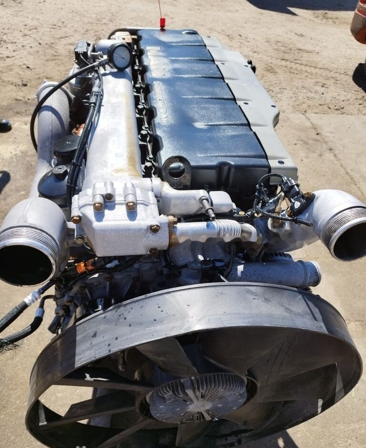 MAN D2066LF37 E4 MAN TGX TGA TGS - Moteur pour Camion: photos 3 MAN D2066LF37 E4 MAN TGX TGA TGS - Moteur pour Camion: photos 3