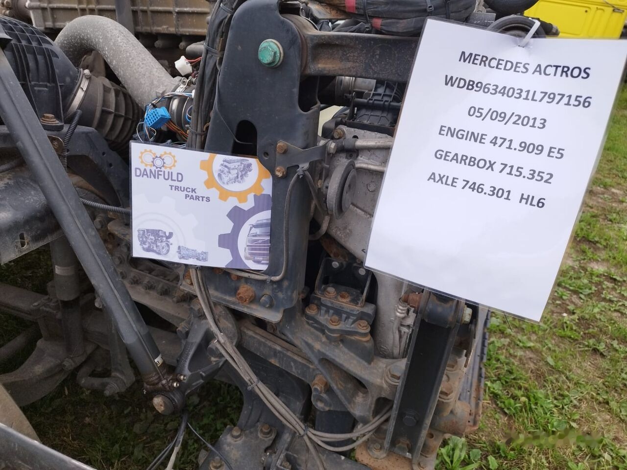 Mercedes-Benz Actros OM471 Mercedes-Benz Actros truck - Frame/ Châssis pour Camion: photos 1 Mercedes-Benz Actros OM471 Mercedes-Benz Actros truck - Frame/ Châssis pour Camion: photos 1