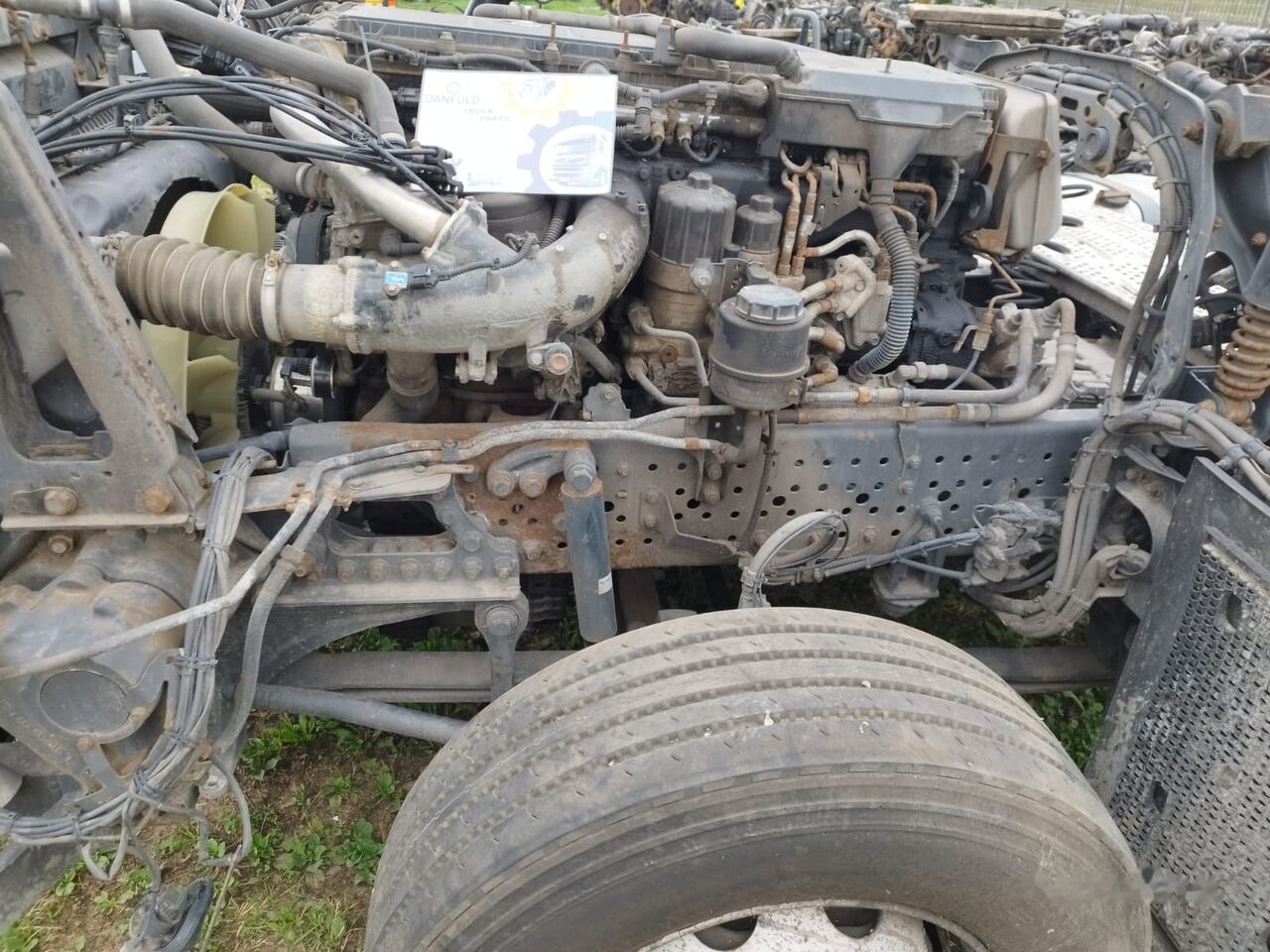 Mercedes-Benz Actros OM471 Mercedes-Benz Actros truck - Frame/ Châssis pour Camion: photos 2 Mercedes-Benz Actros OM471 Mercedes-Benz Actros truck - Frame/ Châssis pour Camion: photos 2