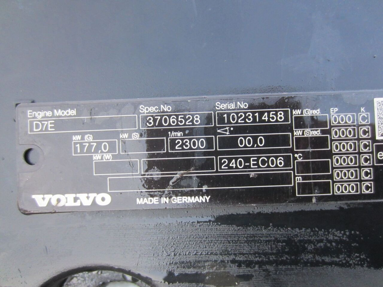 Volvo D7E 240-EC06 Volvo FE, FL - Moteur pour Camion: photos 1 Volvo D7E 240-EC06 Volvo FE, FL - Moteur pour Camion: photos 1