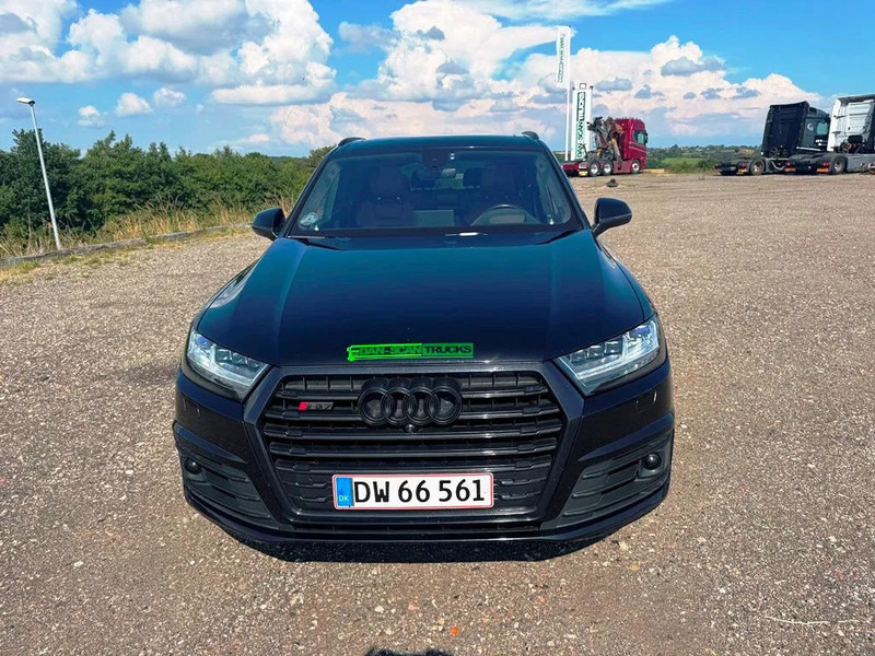 Audi SQ7 Black Edition. panoramo sun roof. . oil heater. head up display. 21" alu weels. night vision. B&O sound system. - SUV: photos 4 Audi SQ7 Black Edition. panoramo sun roof. . oil heater. head up display. 21" alu weels. night vision. B&O sound system. - SUV: photos 4