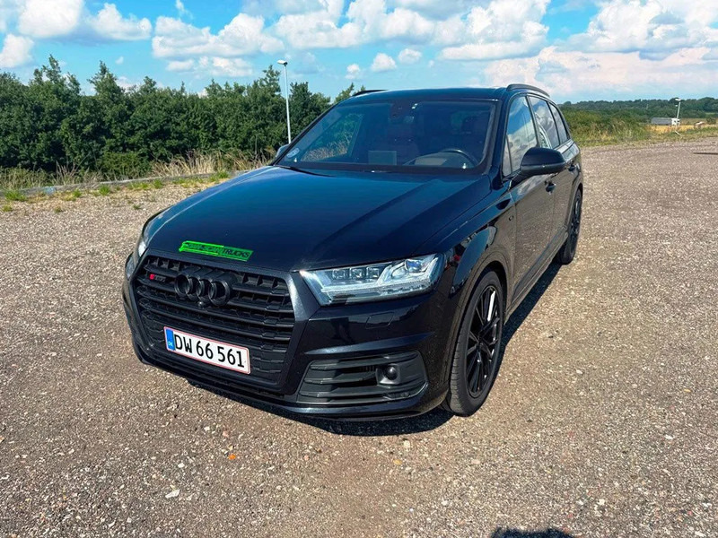 Audi SQ7 Black Edition. panoramo sun roof. . oil heater. head up display. 21" alu weels. night vision. B&O sound system. - SUV: photos 3 Audi SQ7 Black Edition. panoramo sun roof. . oil heater. head up display. 21" alu weels. night vision. B&O sound system. - SUV: photos 3