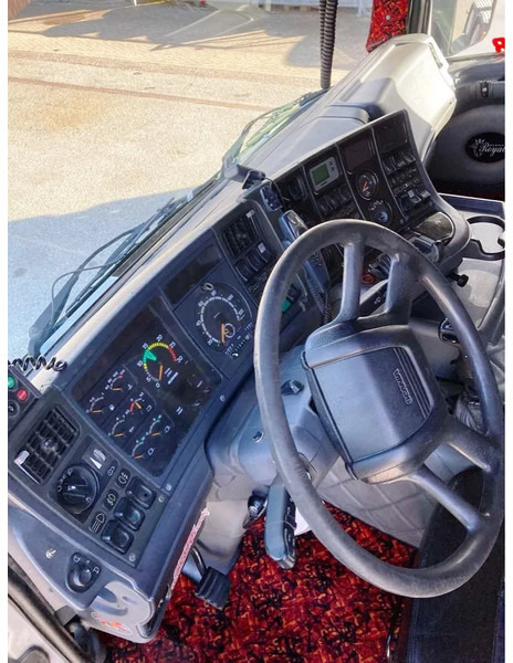 Scania R164-580 V8 Manuel / Retarder. Air / Air suspension. - Tracteur routier: photos 5 Scania R164-580 V8 Manuel / Retarder. Air / Air suspension. - Tracteur routier: photos 5