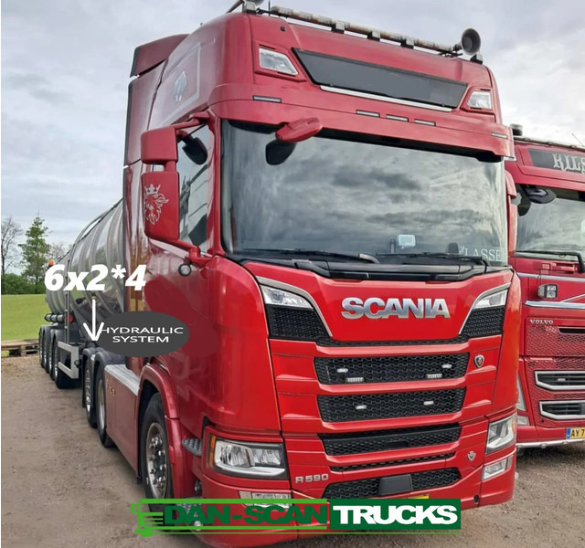 Scania R590 V8 NGS Rear steering 6x2*4. Air / Air suspension. Hydr. system - Tracteur routier: photos 2 Scania R590 V8 NGS Rear steering 6x2*4. Air / Air suspension. Hydr. system - Tracteur routier: photos 2