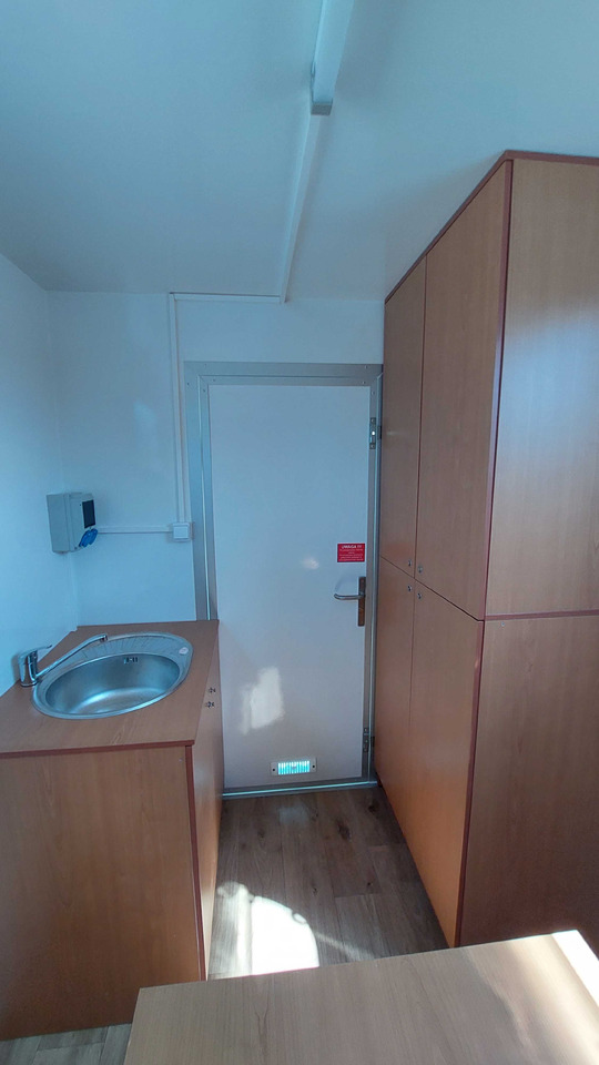 Conteneur comme habitat, Remorque neuf Przyczepa Socjalna Magazyn Budowa Stróżówka Nowa dowolna zabudowa: photos 8 Conteneur comme habitat, Remorque neuf Przyczepa Socjalna Magazyn Budowa Stróżówka Nowa dowolna zabudowa: photos 8