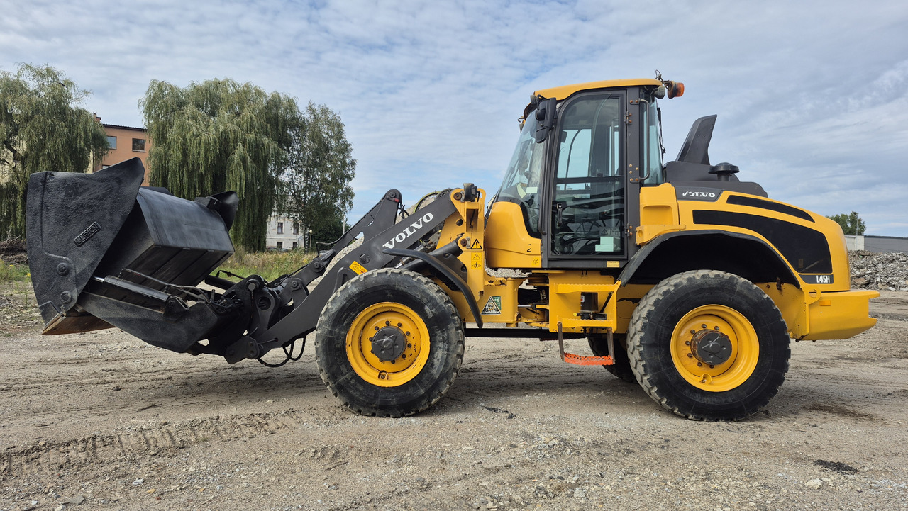 VOLVO L45H - Chargeuse sur pneus: photos 2 VOLVO L45H - Chargeuse sur pneus: photos 2