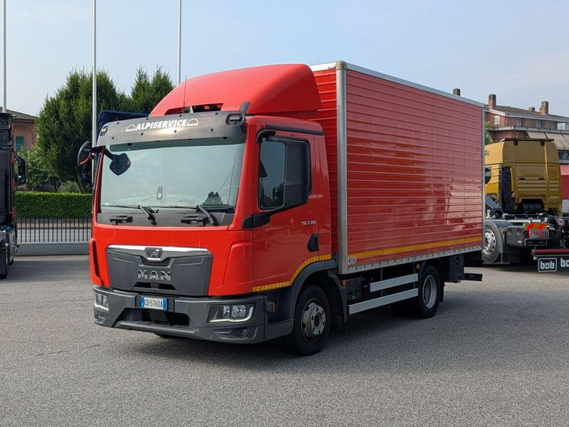 MAN TGL Cubo con pedana 7,5 tonn EURO6 MAN TGL 7,5 tonn EURO6 - Camion fourgon: photos 2 MAN TGL Cubo con pedana 7,5 tonn EURO6 MAN TGL 7,5 tonn EURO6 - Camion fourgon: photos 2