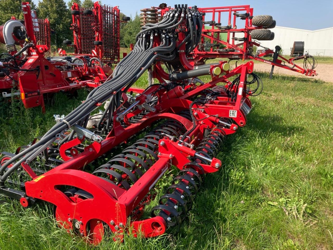 Horsch TARO 6 SL ROLLFLEX-PACKER - Semoir: photos 2 Horsch TARO 6 SL ROLLFLEX-PACKER - Semoir: photos 2