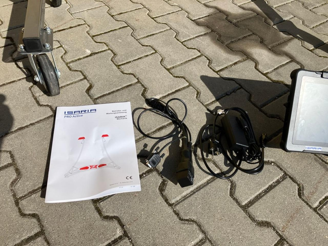 ISARIA PRO ACTIVE N-SENSOR - Système de navigation: photos 5 ISARIA PRO ACTIVE N-SENSOR - Système de navigation: photos 5