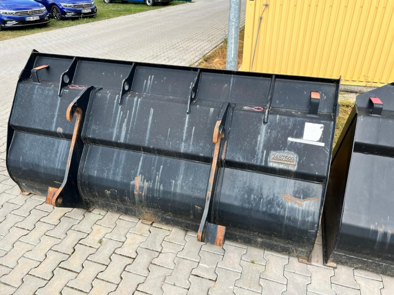 JCB LSB LEICHTGUTSCHAUFEL JCB Q-FIT - Godet: photos 1 JCB LSB LEICHTGUTSCHAUFEL JCB Q-FIT - Godet: photos 1