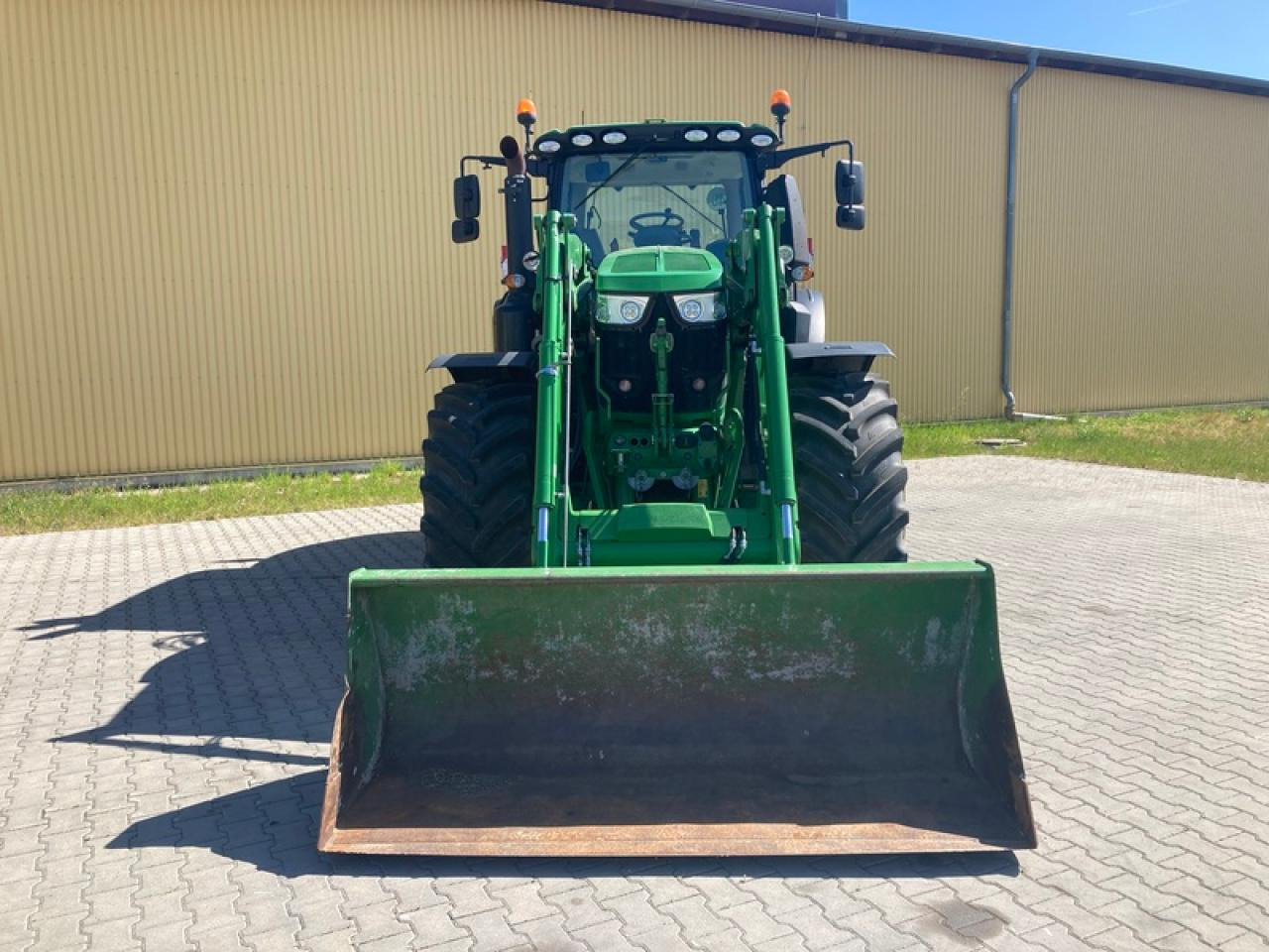 John Deere 6230 R AUTOPOWER - Tracteur agricole: photos 5 John Deere 6230 R AUTOPOWER - Tracteur agricole: photos 5