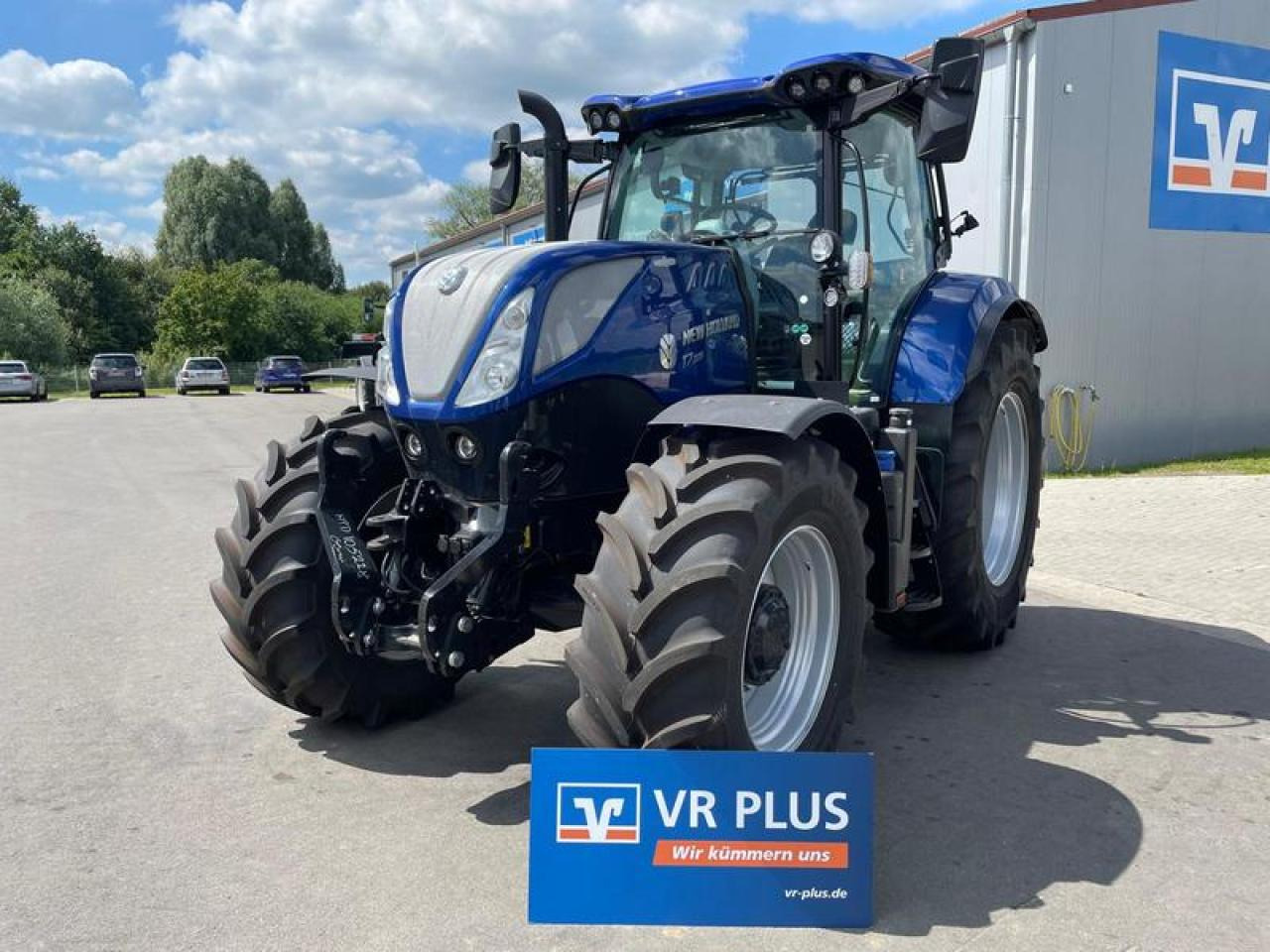 New Holland T 7.225 - Tracteur agricole: photos 1 New Holland T 7.225 - Tracteur agricole: photos 1