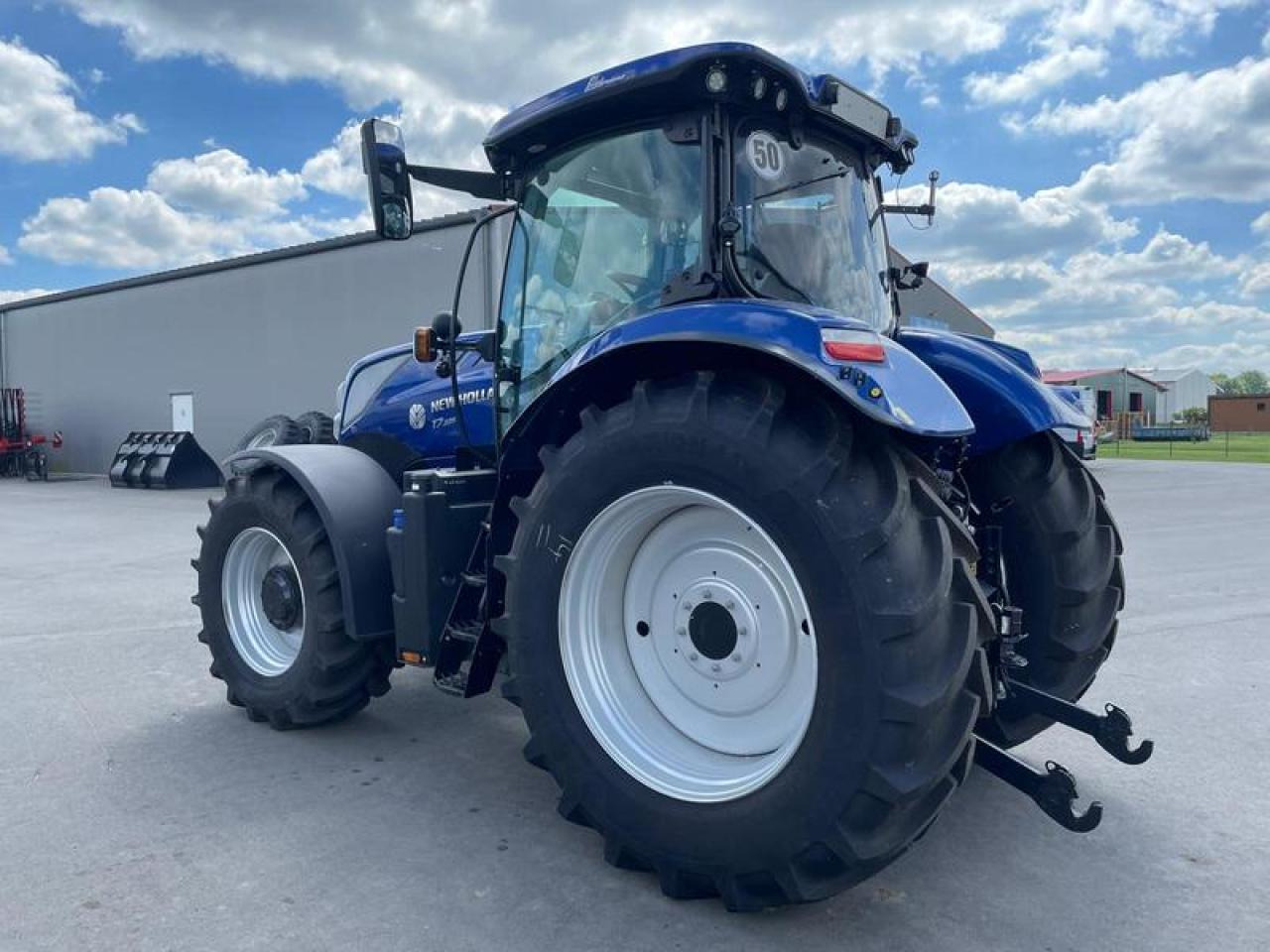 New Holland T 7.225 - Tracteur agricole: photos 3 New Holland T 7.225 - Tracteur agricole: photos 3