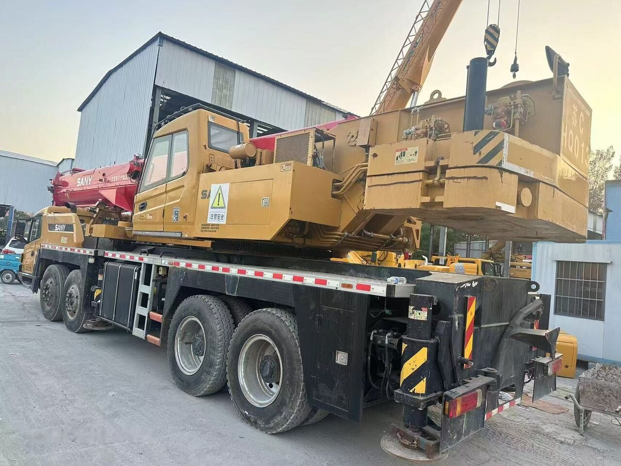 Palfinger Sany Used STC550 Truck Mounted Crane China 50 Ton 100 Ton Capacities - Grue mobile: photos 2 Palfinger Sany Used STC550 Truck Mounted Crane China 50 Ton 100 Ton Capacities - Grue mobile: photos 2