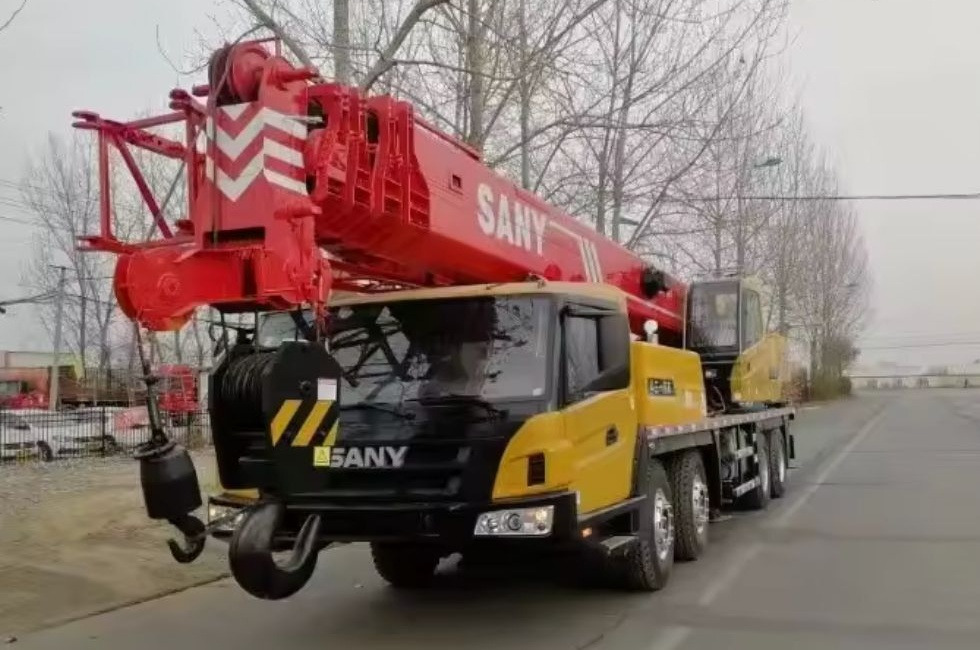 Sany STC250 STC500 STC800 25 50 80 100 truck crane for sale - Grue mobile: photos 4 Sany STC250 STC500 STC800 25 50 80 100 truck crane for sale - Grue mobile: photos 4