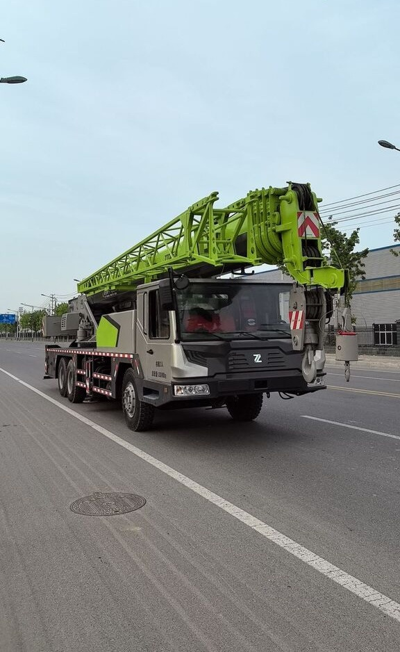 Zoomlion - Grue mobile: photos 2 Zoomlion - Grue mobile: photos 2