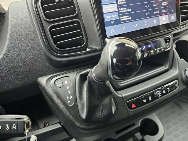 Fourgon utilitaire neuf FIAT Ducato 35 Automatik L2H2 180 Voll-LED V-Cockpit...: photos 15