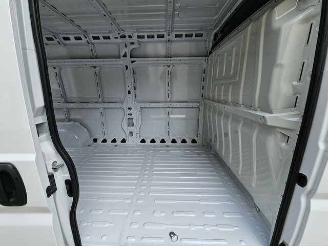 FIAT Ducato 35 L3H2 MAXI 13m³ 180 Klima Kamera — crédit-bail FIAT Ducato 35 L3H2 MAXI 13m³ 180 Klima Kamera: photos 28