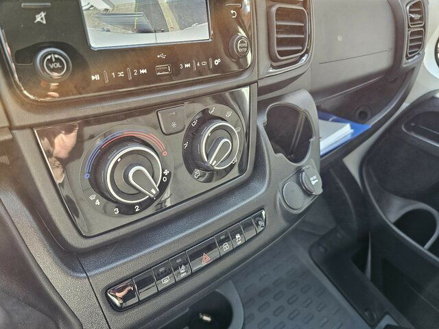 Fourgon utilitaire FIAT Ducato 35 MAXI L5H3 L4H3 180 LBW BÄR VanLift: photos 9