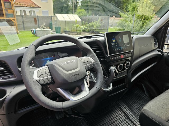 IVECO Daily 35S18HA8V DOKA Snoeks Mixto Hi-Matic 16m³... - Fourgon utilitaire, Utilitaire double cabine: photos 4 IVECO Daily 35S18HA8V DOKA Snoeks Mixto Hi-Matic 16m³... - Fourgon utilitaire, Utilitaire double cabine: photos 4