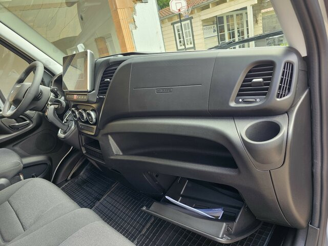 Fourgon utilitaire, Utilitaire double cabine IVECO Daily 35S18HA8V DOKA Snoeks Mixto Hi-Matic 16m³...: photos 16