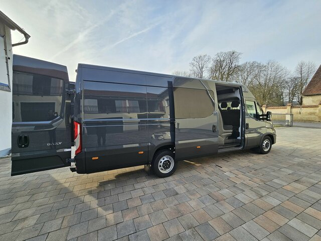 IVECO Daily 35S18HA8V DOKA Snoeks Mixto Hi-Matic 16m³ - Fourgon utilitaire, Utilitaire double cabine: photos 2 IVECO Daily 35S18HA8V DOKA Snoeks Mixto Hi-Matic 16m³ - Fourgon utilitaire, Utilitaire double cabine: photos 2