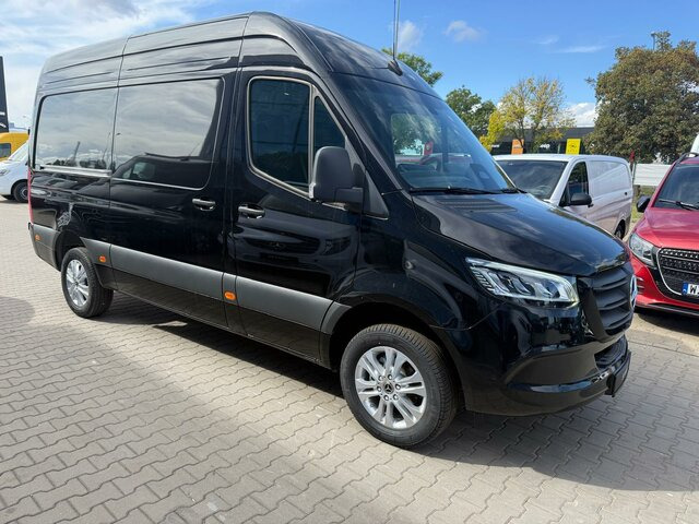 MERCEDES-BENZ Sprinter 317 CDI Kasten L2H2 AHK 3,5t MBUX10,25 - Fourgon utilitaire: photos 4 MERCEDES-BENZ Sprinter 317 CDI Kasten L2H2 AHK 3,5t MBUX10,25 - Fourgon utilitaire: photos 4