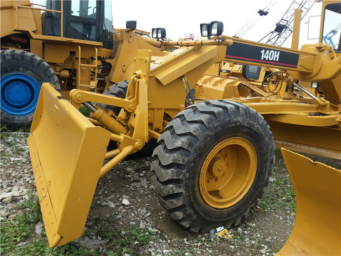 CAT 140H Grader - Niveleuse: photos 1 CAT 140H Grader - Niveleuse: photos 1