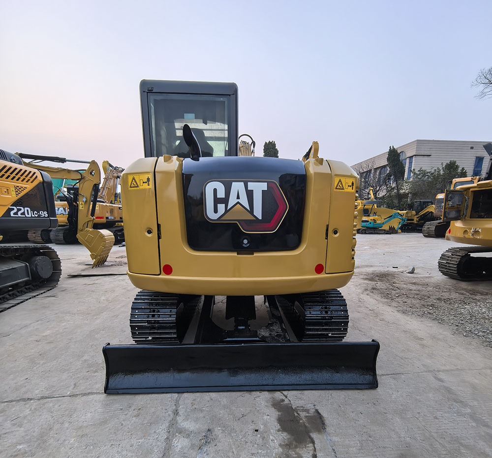 CAT 305.5E2 Excavator - Mini pelle: photos 3 CAT 305.5E2 Excavator - Mini pelle: photos 3