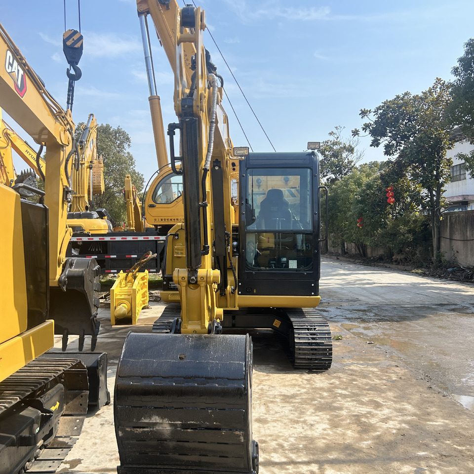 CAT 305.5E2 Excavator - Pelle sur chenille: photos 2 CAT 305.5E2 Excavator - Pelle sur chenille: photos 2