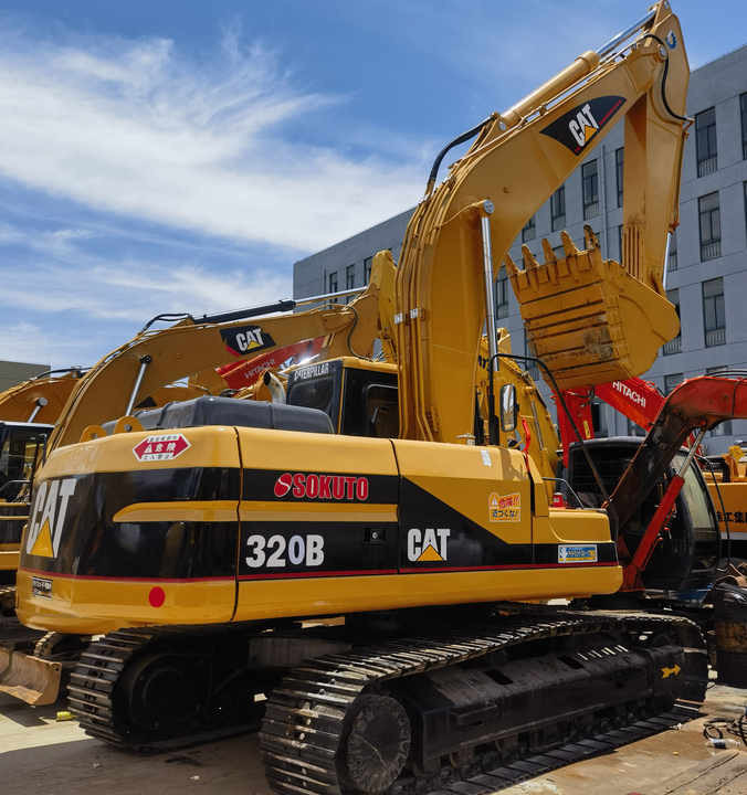 CAT 320B Excavator - Pelle sur chenille: photos 1 CAT 320B Excavator - Pelle sur chenille: photos 1