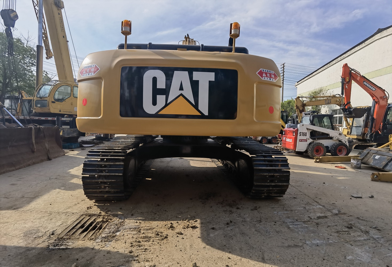 CAT 330D Excavator - Pelle sur chenille: photos 4 CAT 330D Excavator - Pelle sur chenille: photos 4