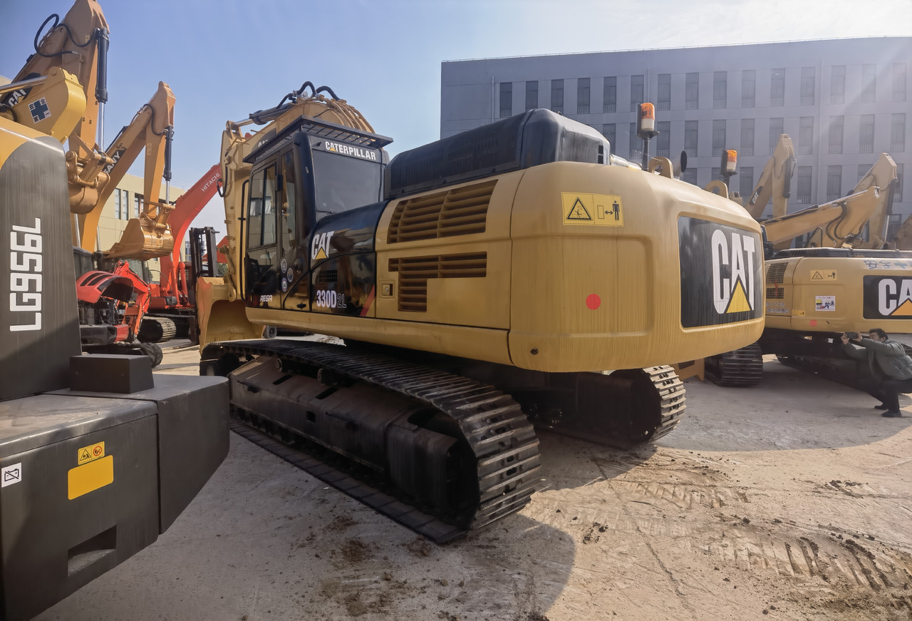 CAT 330D2L Excavator - Pelle sur chenille: photos 3 CAT 330D2L Excavator - Pelle sur chenille: photos 3
